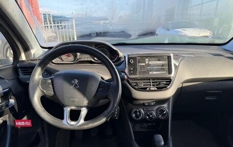 Peugeot 208 II, 2013 год, 539 000 рублей, 6 фотография