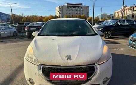 Peugeot 208 II, 2013 год, 539 000 рублей, 2 фотография