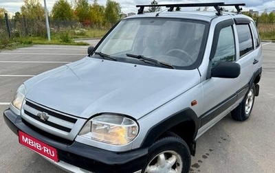 Chevrolet Niva I рестайлинг, 2004 год, 165 000 рублей, 1 фотография