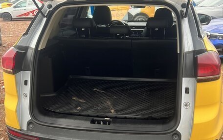 Geely Atlas, 2022 год, 975 000 рублей, 17 фотография