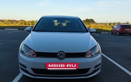 Volkswagen Golf VII, 2014 год, 990 000 рублей, 3 фотография