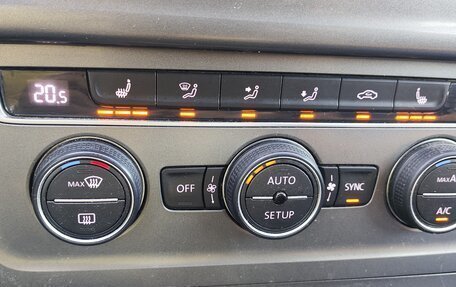 Volkswagen Golf VII, 2014 год, 990 000 рублей, 10 фотография