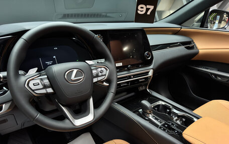 Lexus RX IV рестайлинг, 2025 год, 8 100 000 рублей, 12 фотография