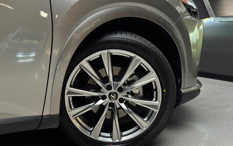 Lexus RX IV рестайлинг, 2025 год, 8 100 000 рублей, 9 фотография