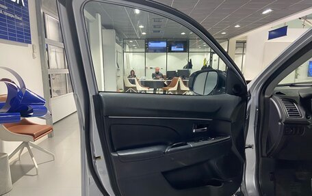 Mitsubishi ASX I рестайлинг, 2011 год, 925 000 рублей, 24 фотография