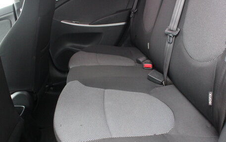 Hyundai Solaris II рестайлинг, 2013 год, 737 000 рублей, 12 фотография