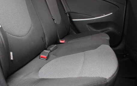 Hyundai Solaris II рестайлинг, 2013 год, 737 000 рублей, 13 фотография