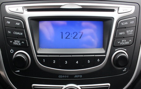 Hyundai Solaris II рестайлинг, 2013 год, 737 000 рублей, 21 фотография