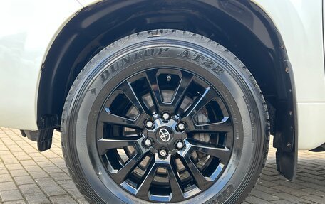 Toyota Land Cruiser Prado 150 рестайлинг 2, 2021 год, 5 899 000 рублей, 8 фотография