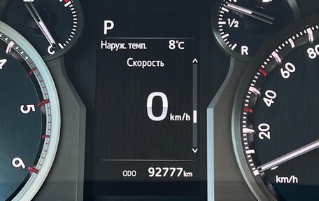 Toyota Land Cruiser Prado 150 рестайлинг 2, 2021 год, 5 899 000 рублей, 14 фотография