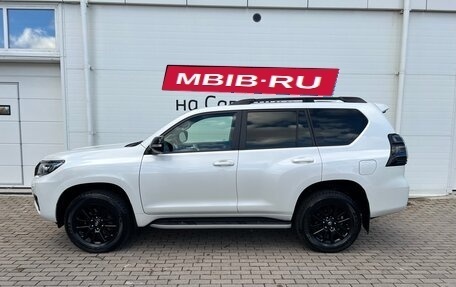 Toyota Land Cruiser Prado 150 рестайлинг 2, 2021 год, 5 899 000 рублей, 5 фотография