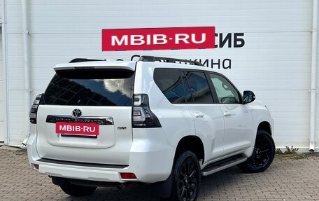 Toyota Land Cruiser Prado 150 рестайлинг 2, 2021 год, 5 899 000 рублей, 2 фотография