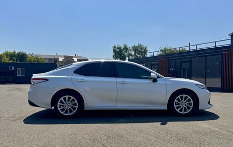 Toyota Camry, 2019 год, 2 570 000 рублей, 9 фотография