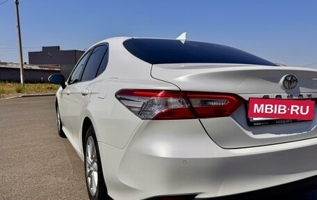 Toyota Camry, 2019 год, 2 570 000 рублей, 12 фотография