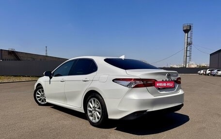 Toyota Camry, 2019 год, 2 570 000 рублей, 4 фотография