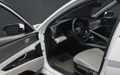 Hyundai Avante, 2021 год, 1 790 000 рублей, 6 фотография