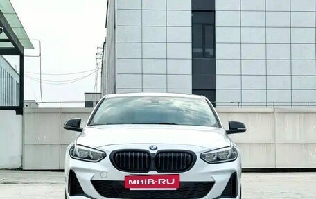 BMW 1 серия, 2022 год, 1 624 555 рублей, 2 фотография