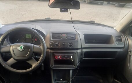 Skoda Fabia II, 2012 год, 380 000 рублей, 9 фотография