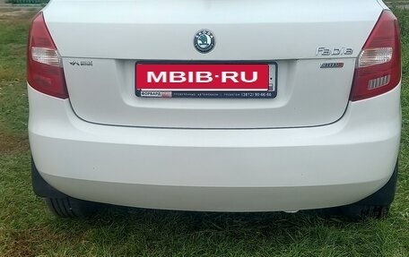 Skoda Fabia II, 2012 год, 380 000 рублей, 6 фотография