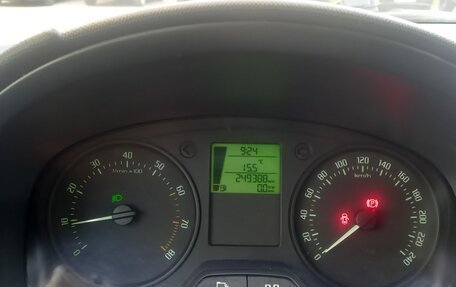 Skoda Fabia II, 2012 год, 380 000 рублей, 11 фотография