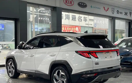 Hyundai Tucson, 2022 год, 2 250 000 рублей, 5 фотография