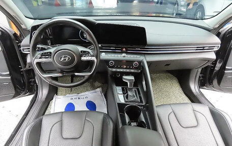 Hyundai Avante, 2022 год, 1 820 000 рублей, 7 фотография