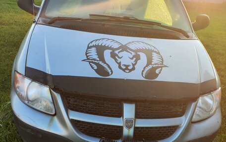 Dodge Caravan IV, 2002 год, 220 000 рублей, 1 фотография