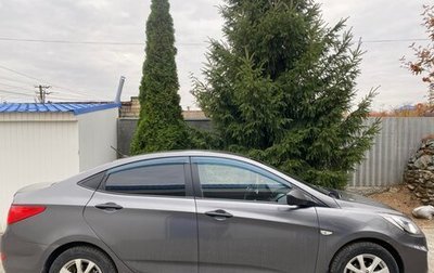 Hyundai Solaris II рестайлинг, 2012 год, 800 000 рублей, 1 фотография