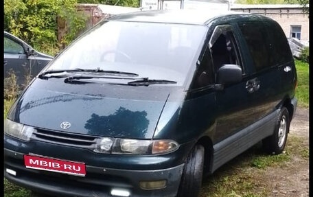 Toyota Estima III рестайлинг -2, 1993 год, 450 000 рублей, 1 фотография