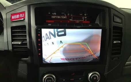 Mitsubishi Pajero IV, 2013 год, 1 999 000 рублей, 6 фотография