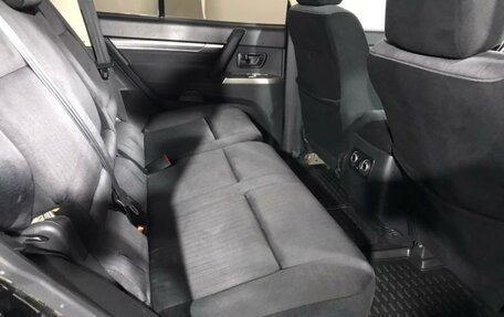 Mitsubishi Pajero IV, 2013 год, 1 999 000 рублей, 12 фотография