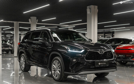 Toyota Highlander, 2025 год, 6 200 000 рублей, 2 фотография