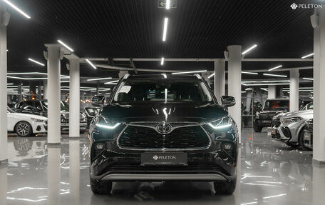 Toyota Highlander, 2025 год, 6 200 000 рублей, 3 фотография