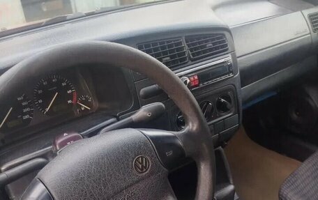 Volkswagen Vento, 1995 год, 285 000 рублей, 5 фотография