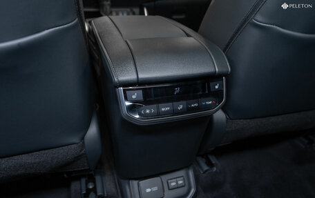 Toyota Highlander, 2025 год, 6 200 000 рублей, 14 фотография