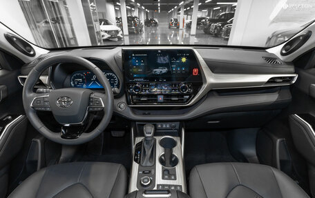 Toyota Highlander, 2025 год, 6 200 000 рублей, 8 фотография