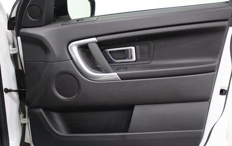 Land Rover Discovery Sport I рестайлинг, 2019 год, 2 990 000 рублей, 26 фотография