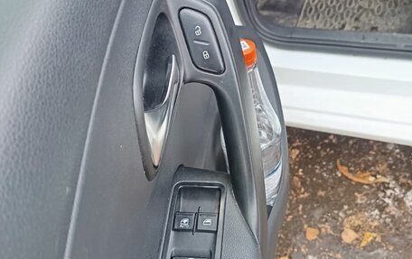 Volkswagen Polo VI (EU Market), 2015 год, 940 000 рублей, 26 фотография