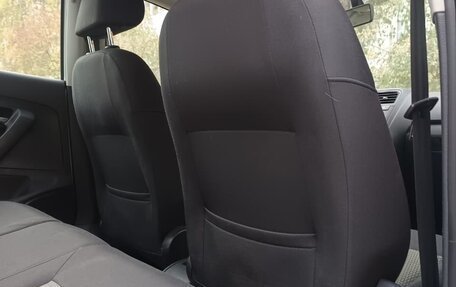 Volkswagen Polo VI (EU Market), 2015 год, 940 000 рублей, 27 фотография