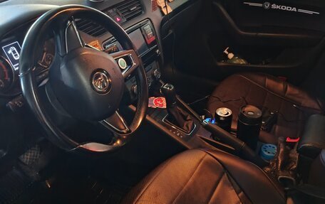 Skoda Octavia, 2018 год, 600 000 рублей, 4 фотография