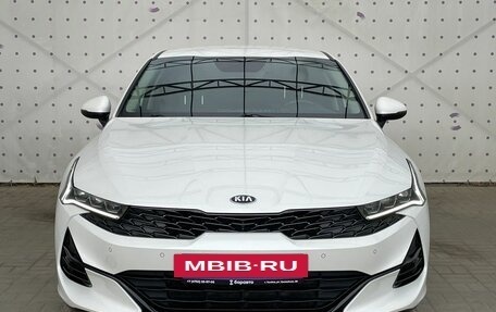 KIA K5, 2021 год, 2 400 000 рублей, 3 фотография
