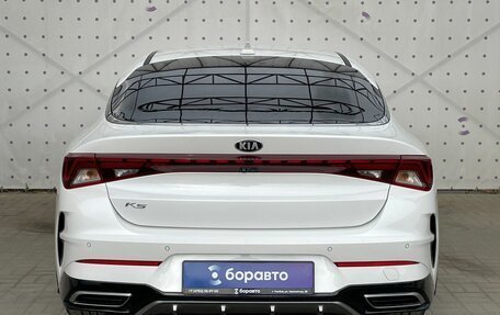 KIA K5, 2021 год, 2 400 000 рублей, 7 фотография
