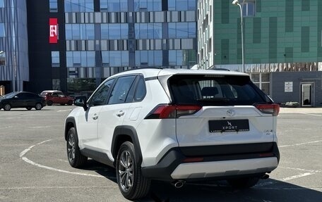 Toyota RAV4, 2025 год, 4 340 000 рублей, 6 фотография