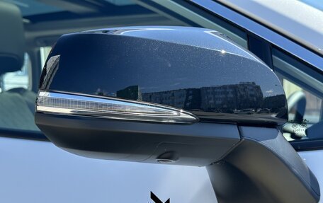 Toyota RAV4, 2025 год, 4 340 000 рублей, 12 фотография