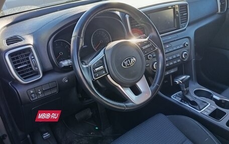 KIA Sportage IV рестайлинг, 2019 год, 2 200 000 рублей, 4 фотография