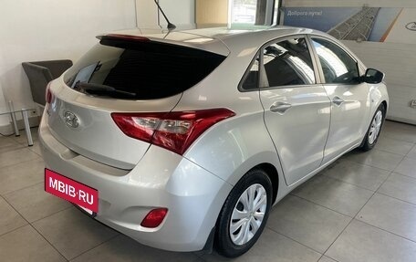 Hyundai i30 II рестайлинг, 2013 год, 699 000 рублей, 3 фотография