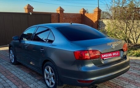 Volkswagen Jetta VI, 2013 год, 1 150 000 рублей, 3 фотография