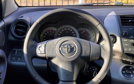 Toyota RAV4, 2006 год, 1 069 000 рублей, 12 фотография