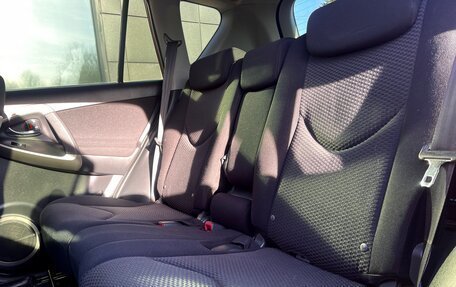 Toyota RAV4, 2006 год, 1 069 000 рублей, 19 фотография