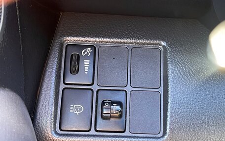 Toyota RAV4, 2006 год, 1 069 000 рублей, 26 фотография